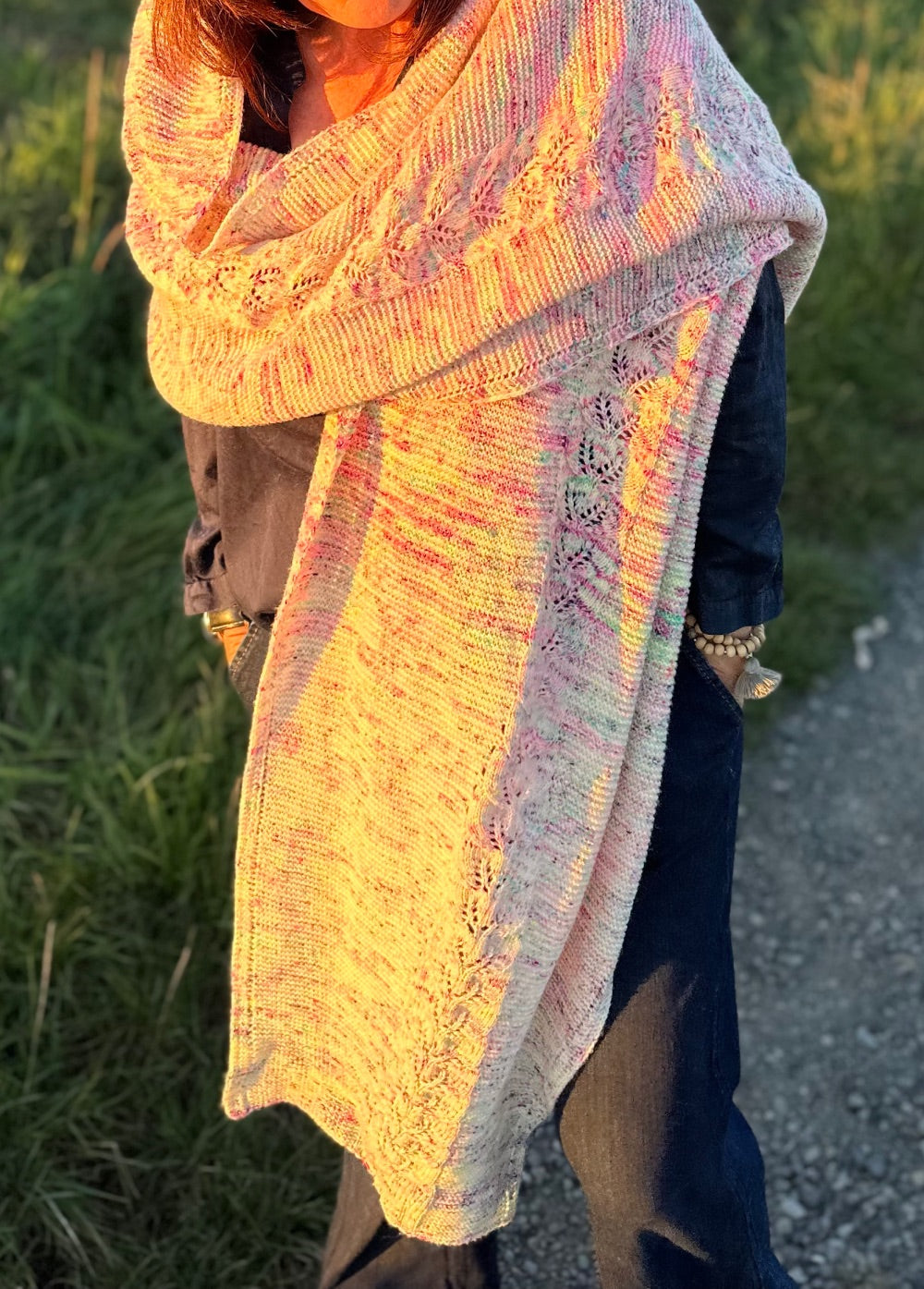 A PERFECT GETAWAY Shawl