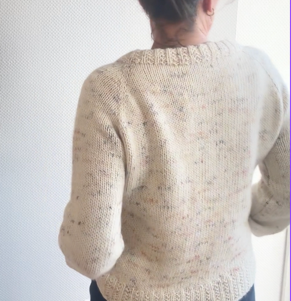 Key Piece Cardigan