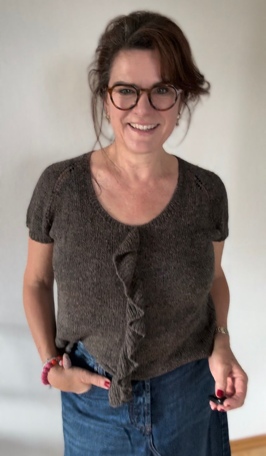 FRILLS FOREVER Shirt