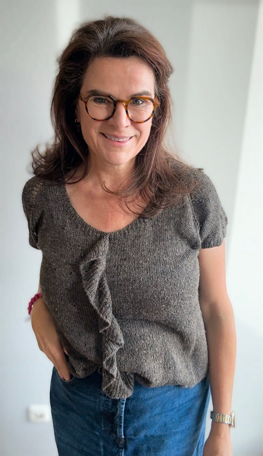 FRILLS FOREVER Shirt