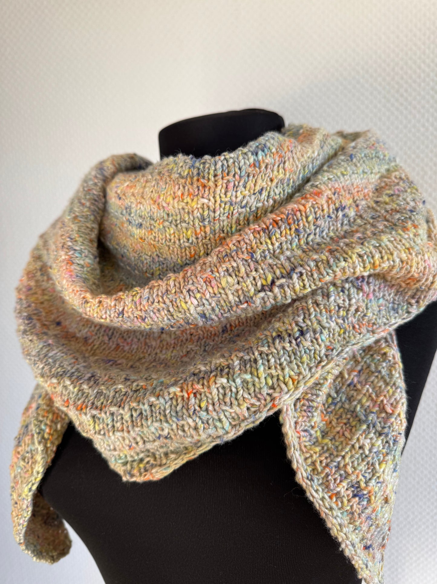 LIGHT OF SPRING scarf