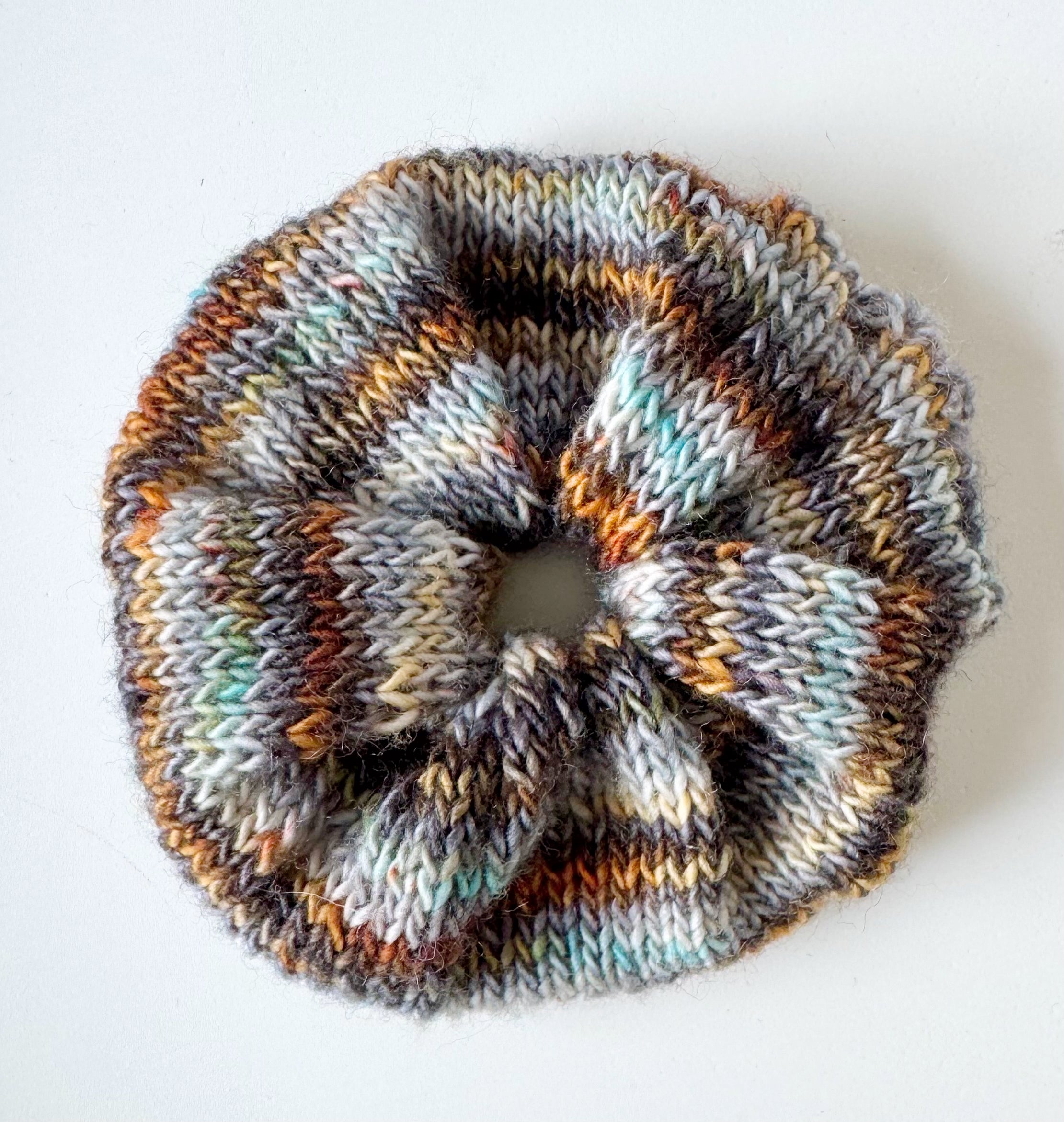 Knit a Scrunchie - Free Knitting Pattern