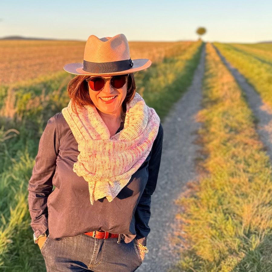 A PERFECT GETAWAY Schal - noriknits